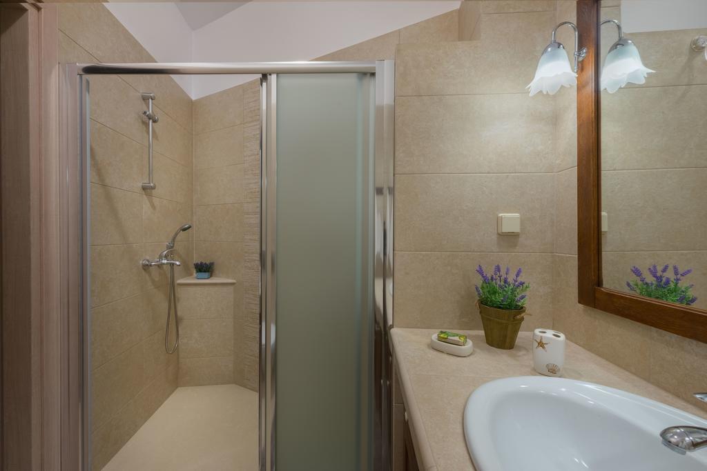 Rodia House Villa Lardos Ngoại thất bức ảnh